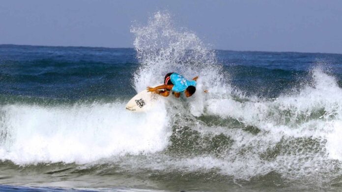 20230220-PAGEONE-Surfer